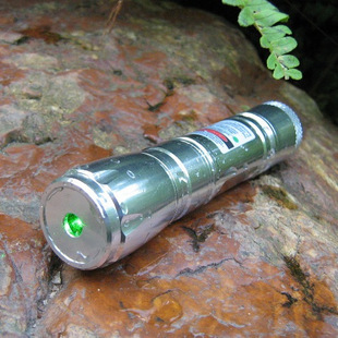 50mW~200mW Waterproof Green laser pointer (Silvery) - Click Image to Close